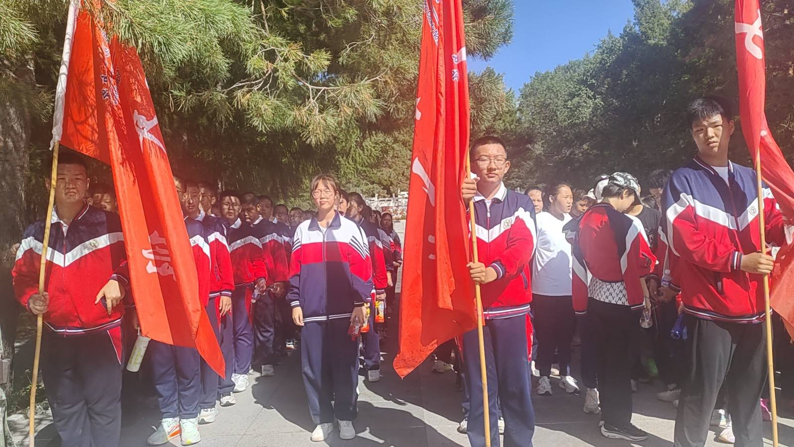 军训拉练 · 徒步
